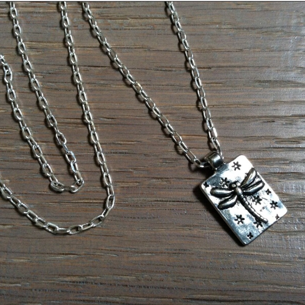 New Boho Silver tone dragonfly pendant Necklace